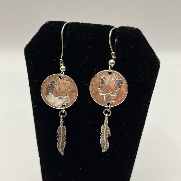 Vintage Mercury Dime Dangle Feather Earrings 1944 and 1945. Silver Mercury Dime - Picture 2 of 13